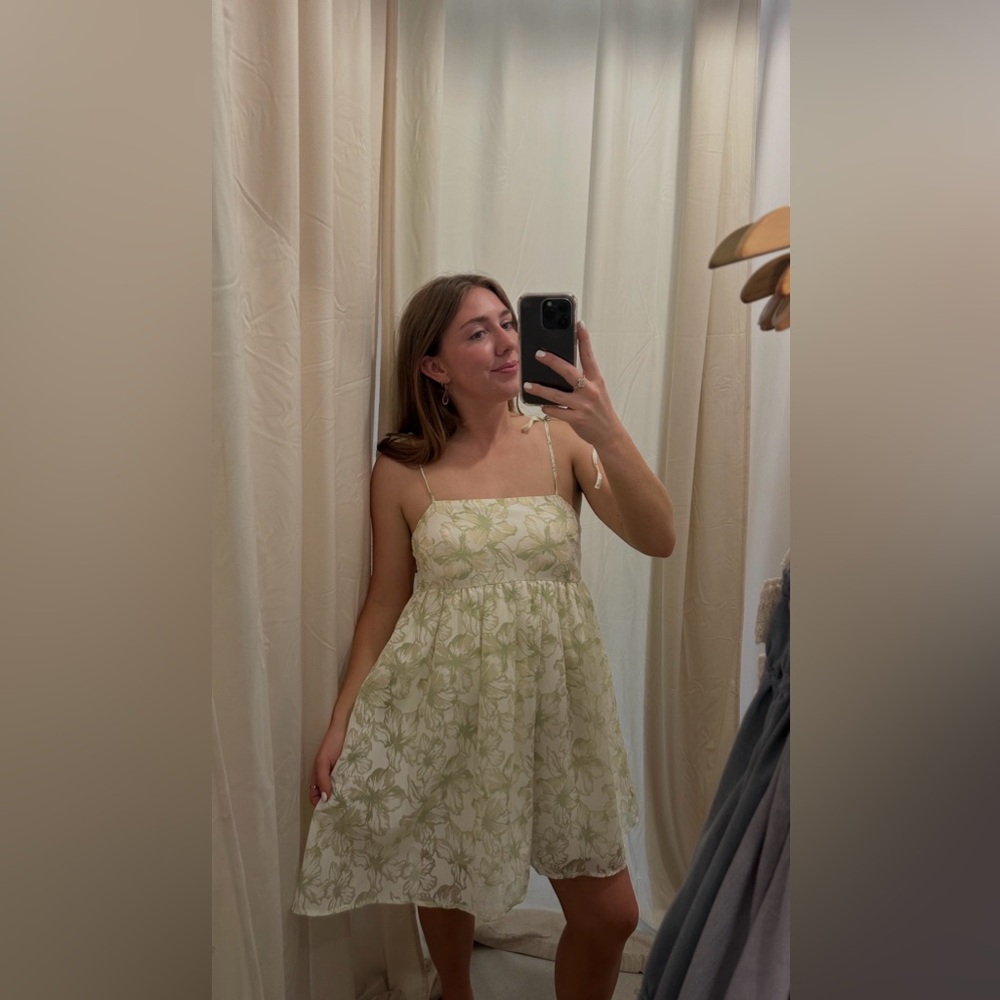 Storia Cream and Green Floral Mini Dress